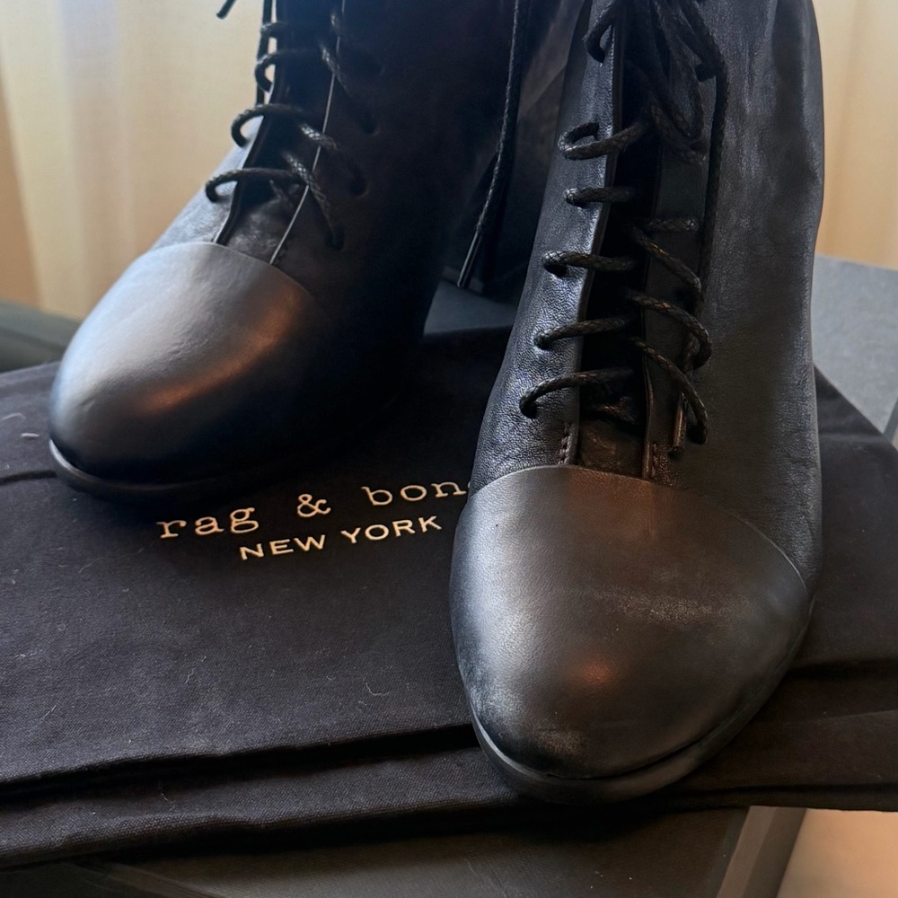 rag & bone Black Leather Lace-Up Ankle Boots with Cap Toe